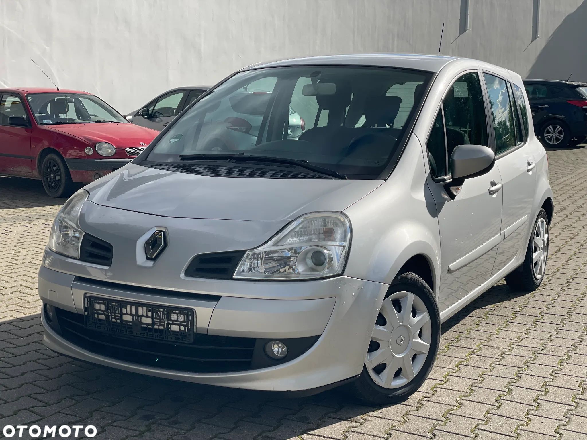 Renault Modus Grand 1.2 16V TCE Dynamique - 1