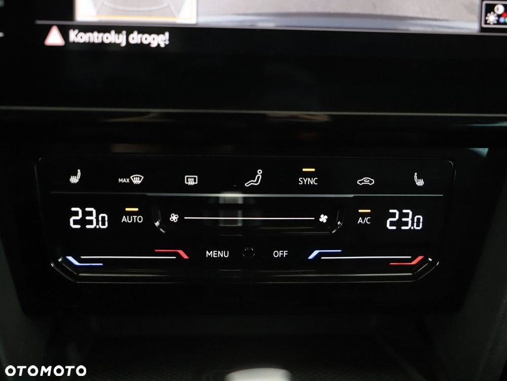 Volkswagen Passat Alltrack - 37