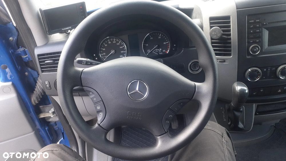 Mercedes-Benz SPRINTER 519 - 15