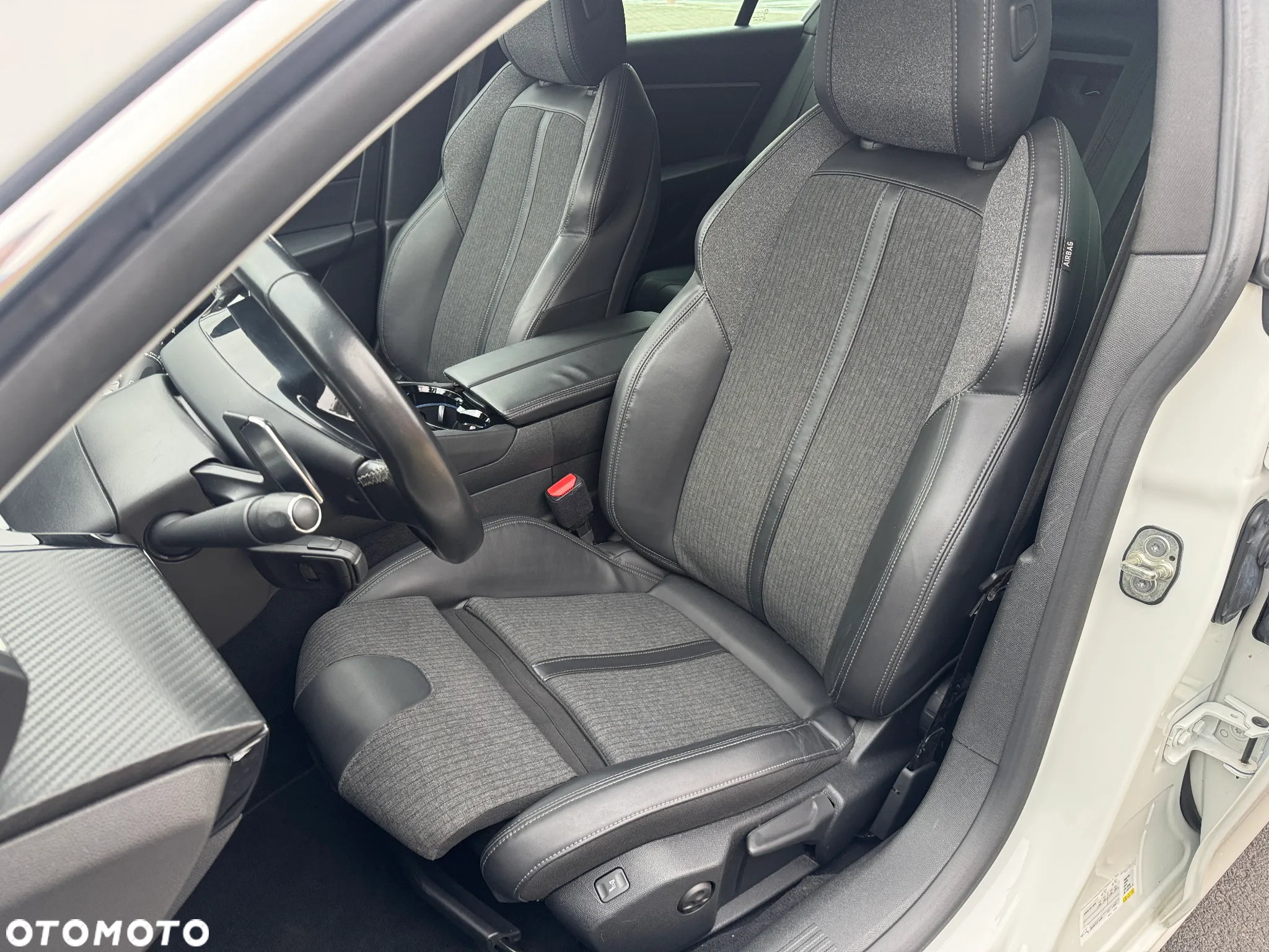 Peugeot 508 SW PureTech 180 EAT8 Allure Pack - 13