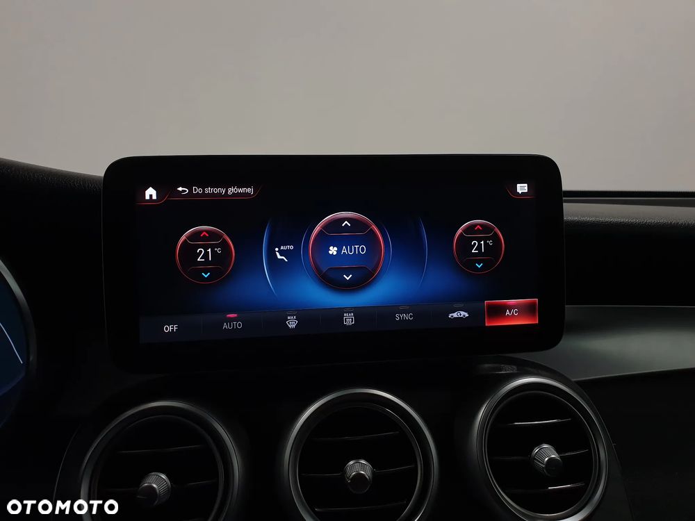 Mercedes-Benz GLC 220 d 4Matic 9G-TRONIC AMG Line Plus - 19