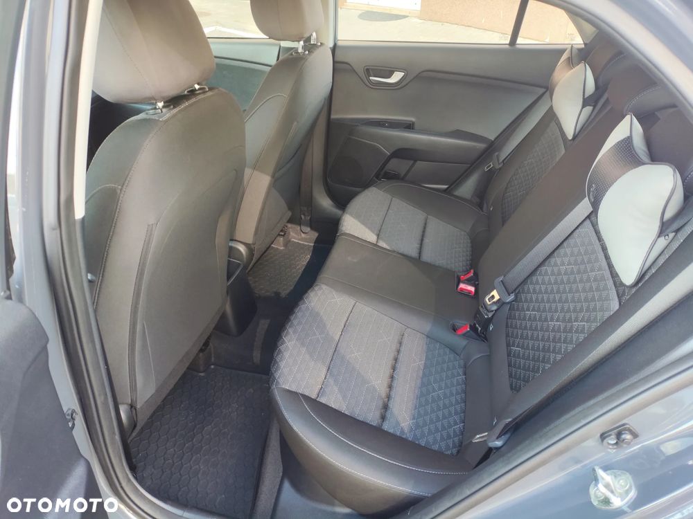 Kia Rio 1.0 T-GDI M - 10