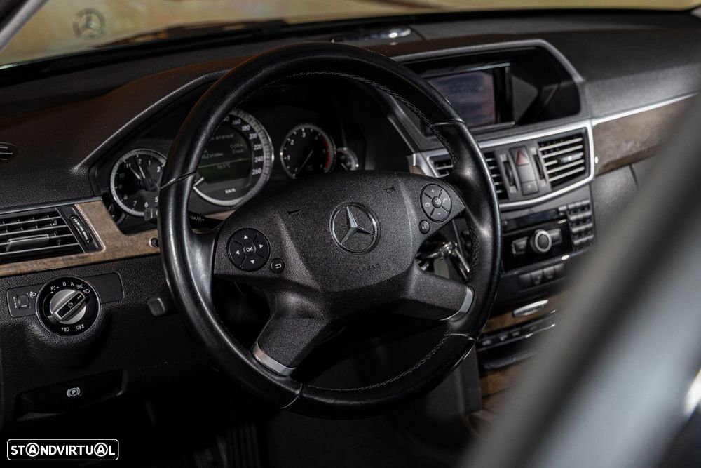 Mercedes-Benz E 250 CDI Elegance BE - 11