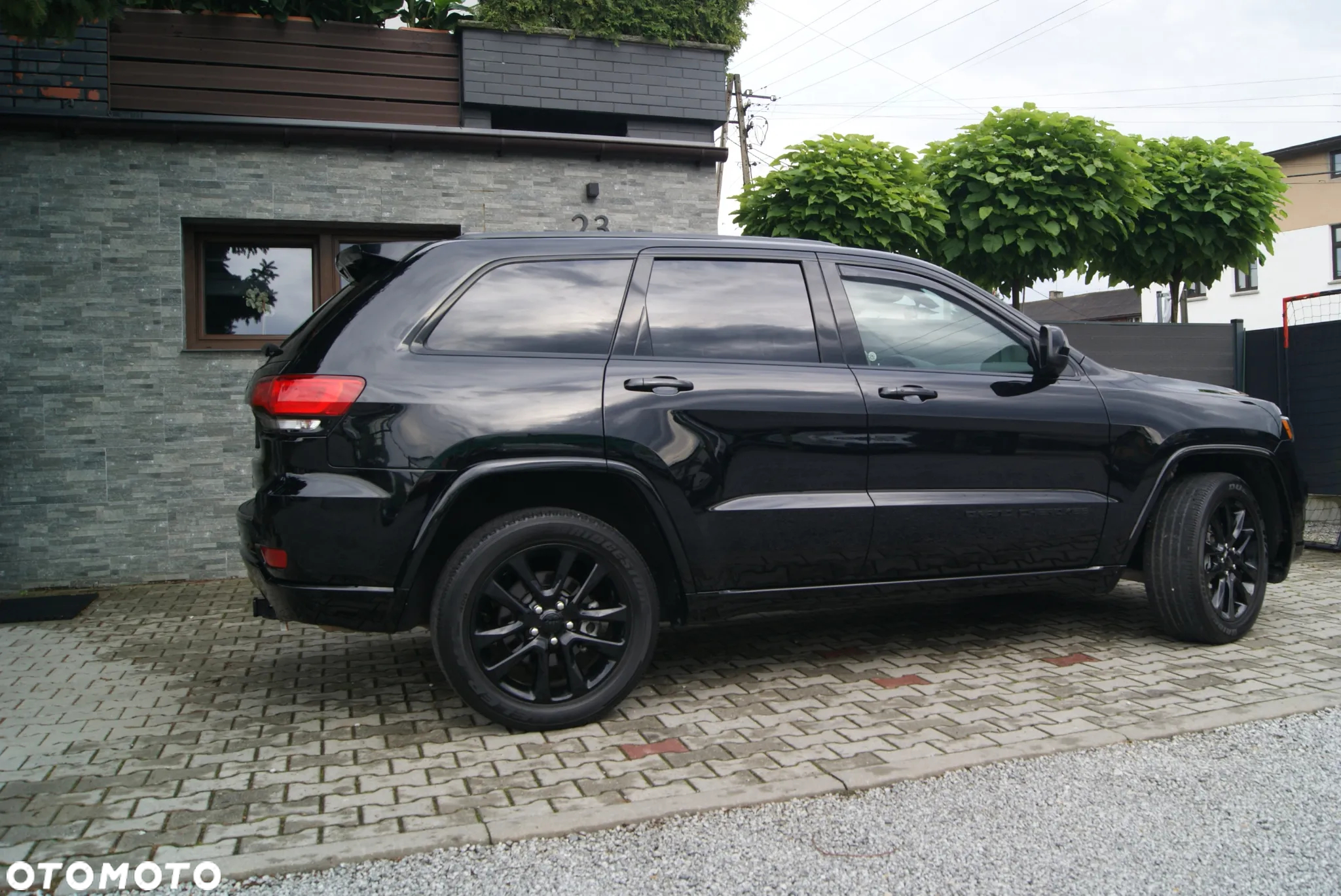 Jeep Grand Cherokee - 9