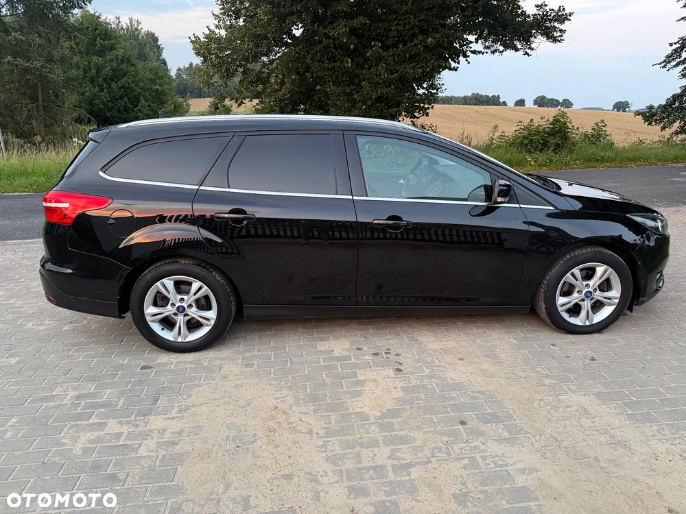 Ford Focus 1.0 EcoBoost Titanium - 8