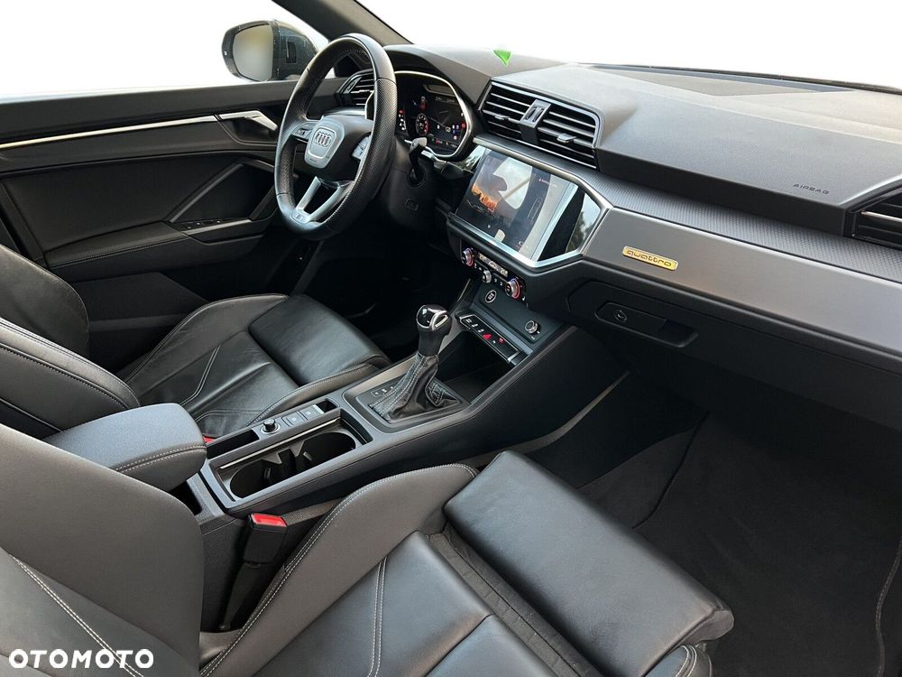 Audi Q3 Sportback 40 TFSI Quattro S-Line S tronic - 16