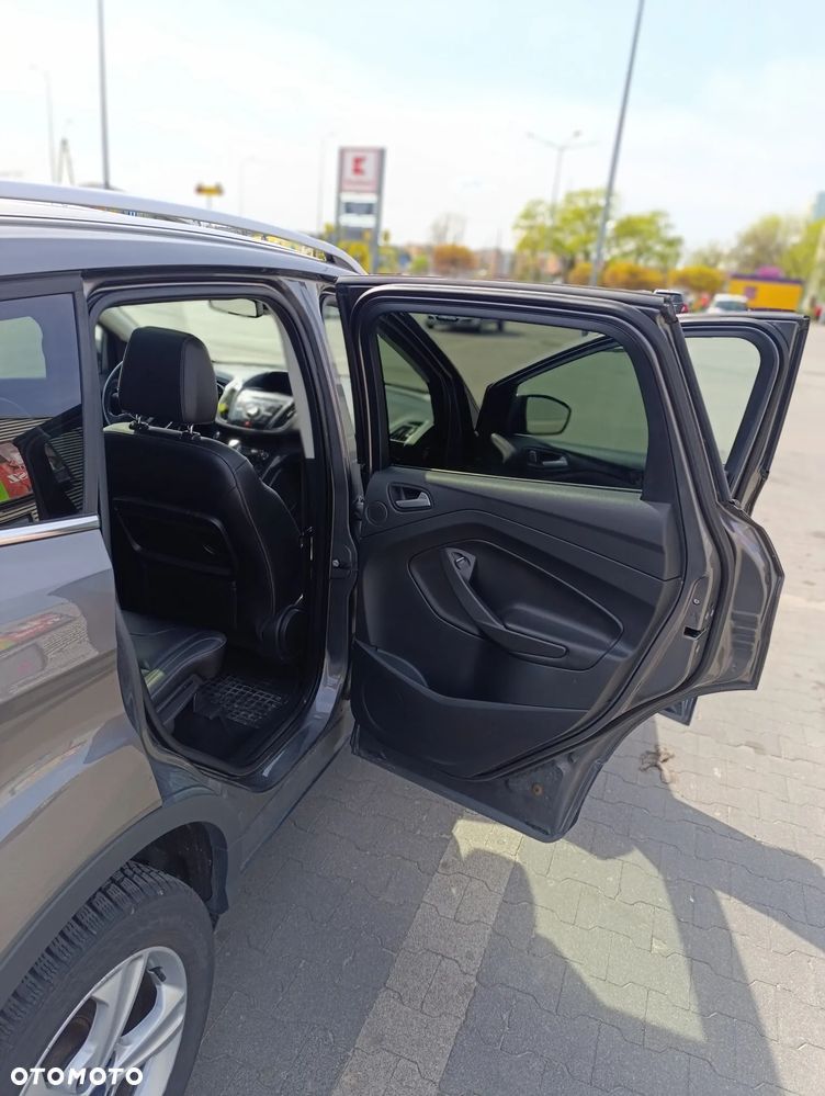 Ford Kuga 2.0 TDCi 4WD Titanium - 16