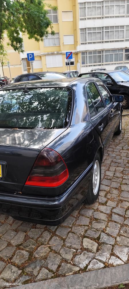 Mercedes-Benz C 200 - 8