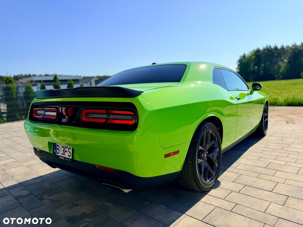 Dodge Challenger 5.7 R/T - 15