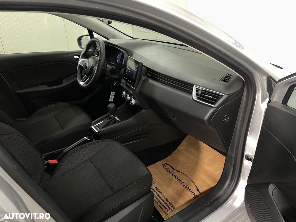 Renault Clio E-TECH 140 BUSINESS EDITION - 10