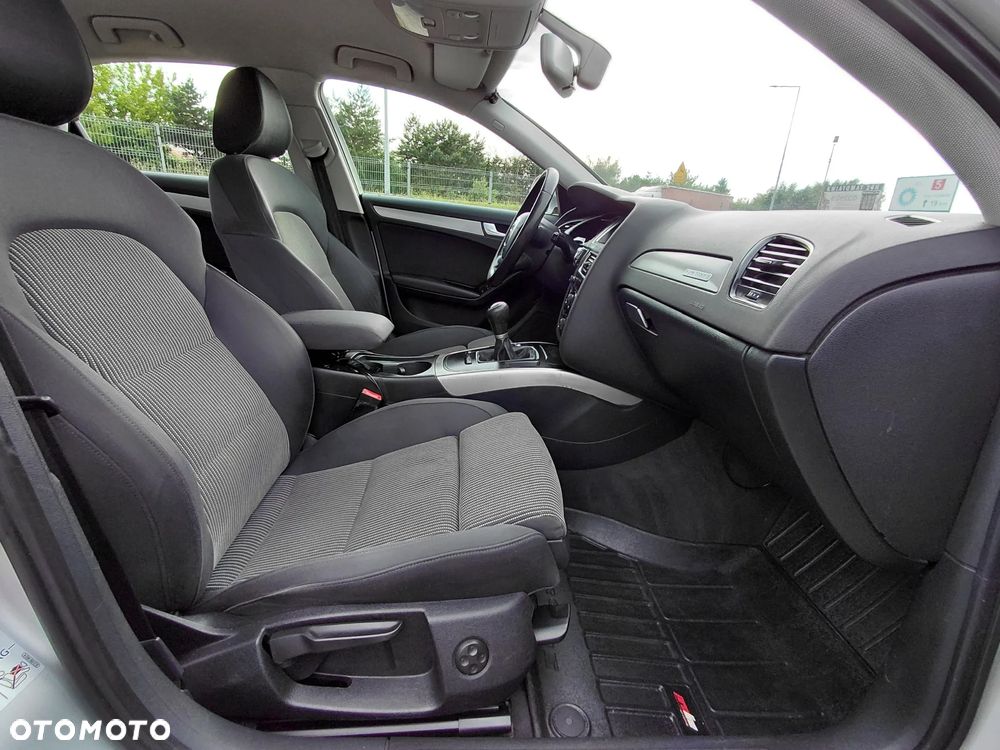 Audi A4 Limousine 3.0 TDI DPF quattro Ambiente - 9