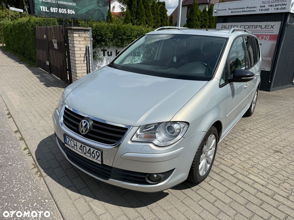 Volkswagen Touran 2.0 TDI Highline - 1