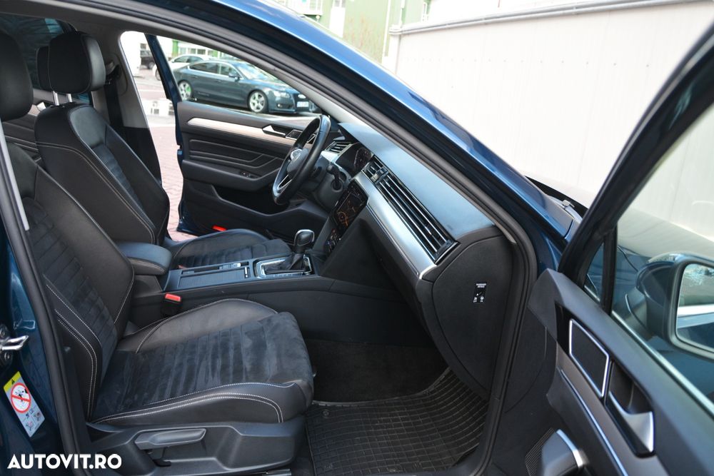Volkswagen Passat Alltrack - 16