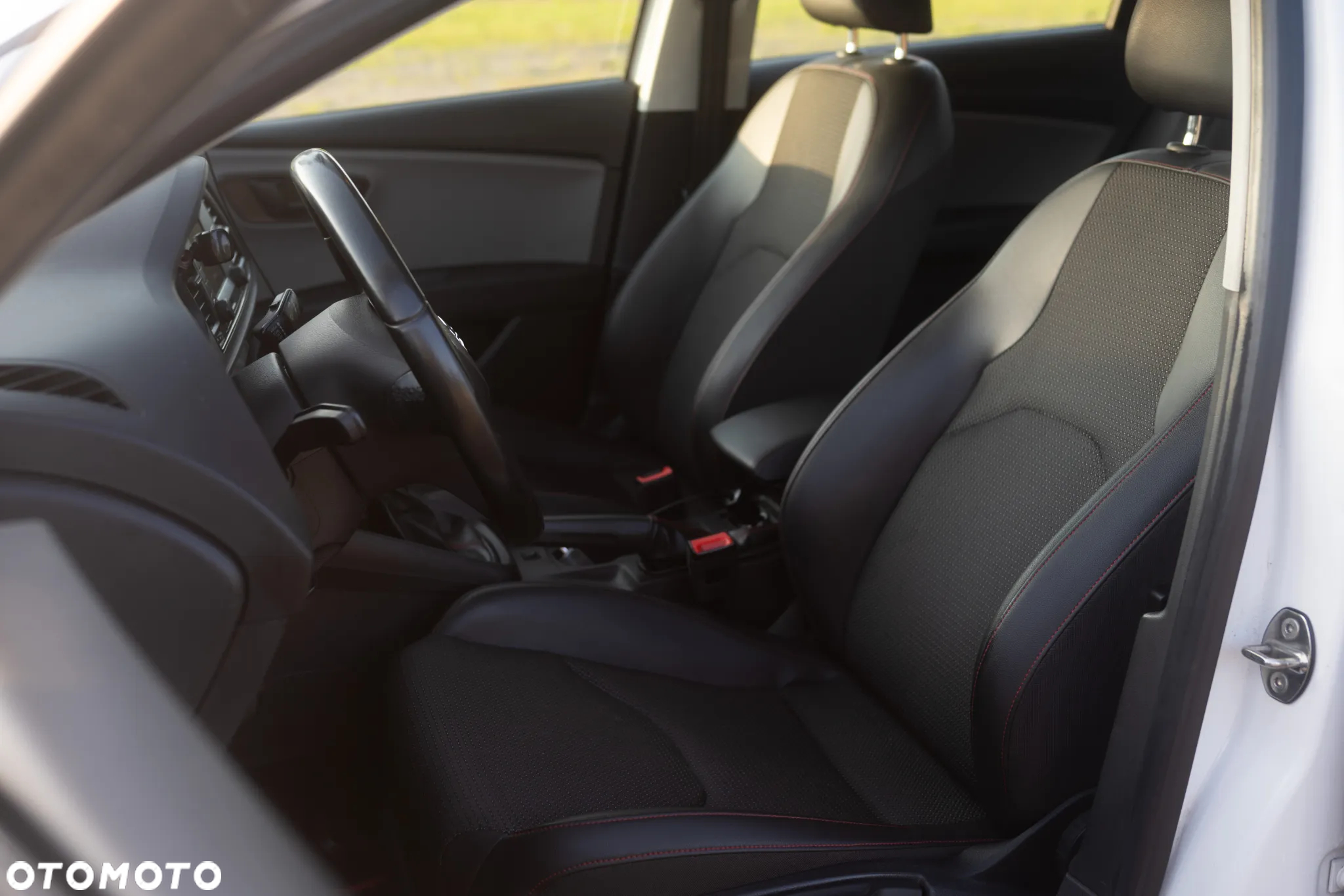 Seat Leon 1.6 TDI Entry - 26