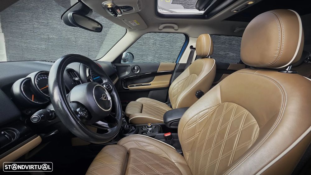 MINI Countryman Cooper SE ALL4 Auto - 14