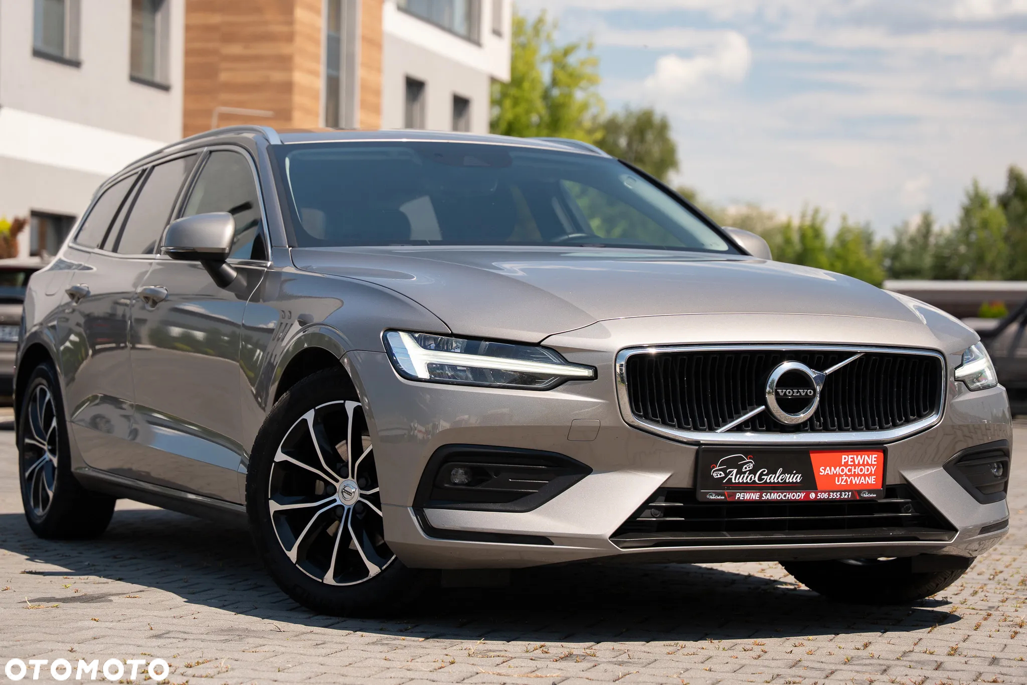 Volvo V60 D3 Momentum Pro - 5