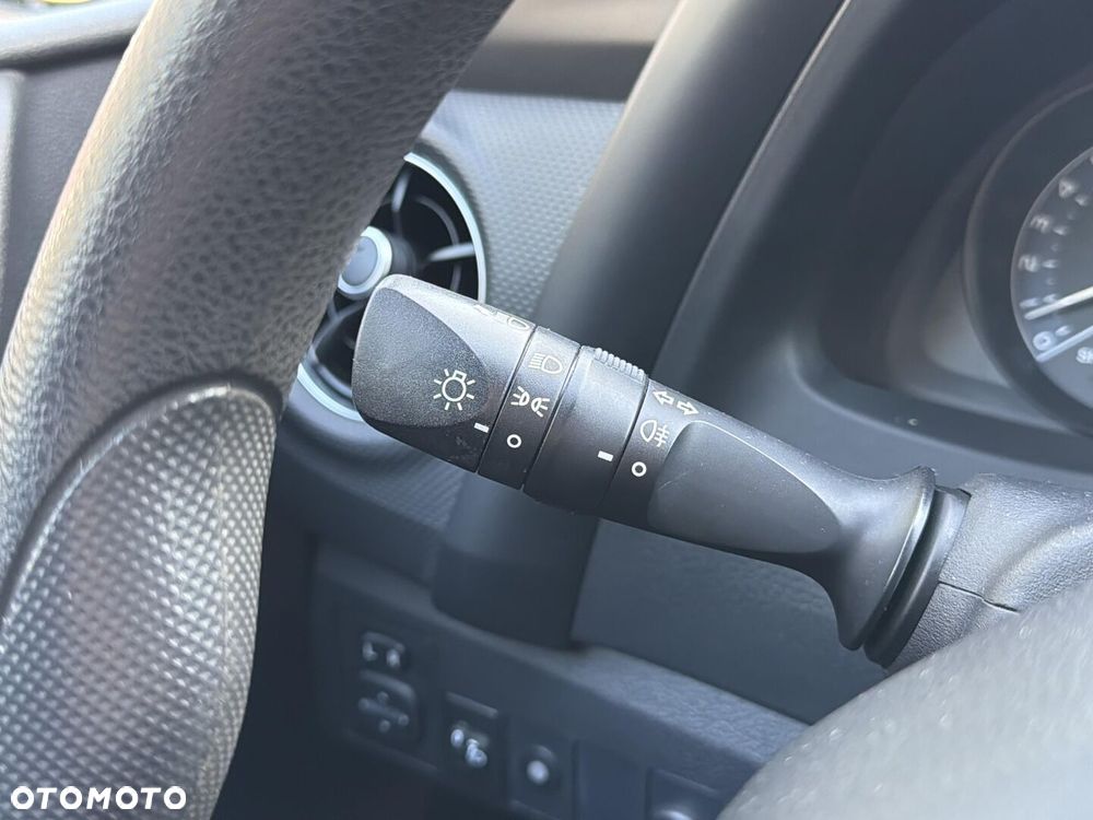 Toyota Auris 1.33 VVT-i Active - 9