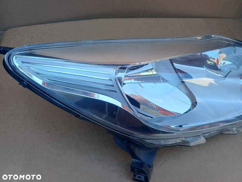 Nissan Note II E12 lampa prawy przod Europa - 17