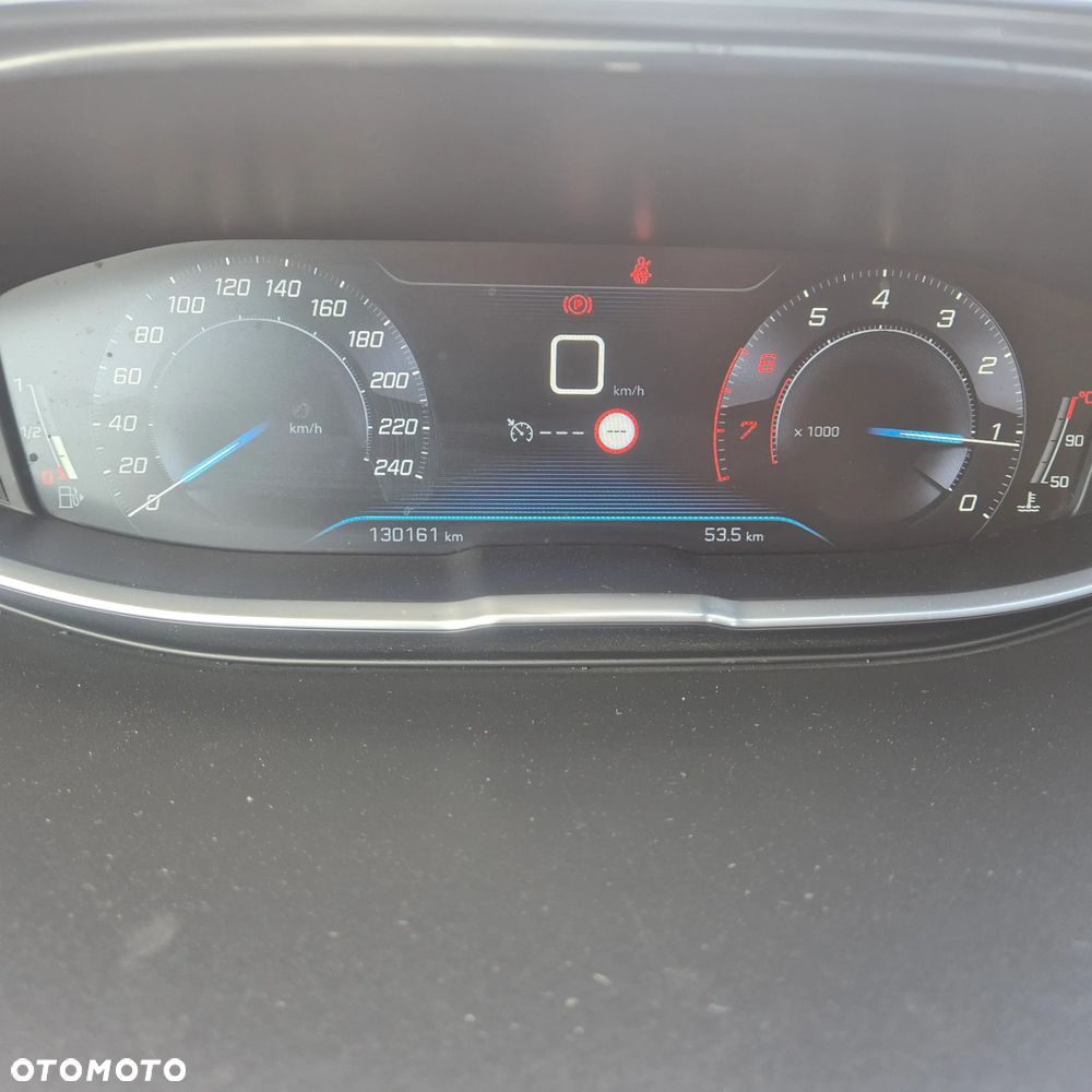 Peugeot 3008 PureTech 130 Stop & Start GPF Allure - 21