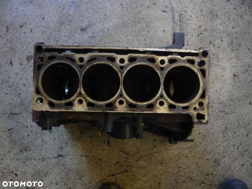 blok silnika f4r713 renault laguna scenic megane ii - 1