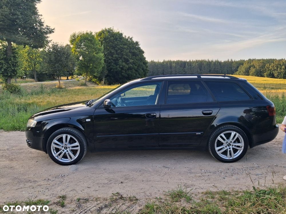Audi A4 Avant - 1