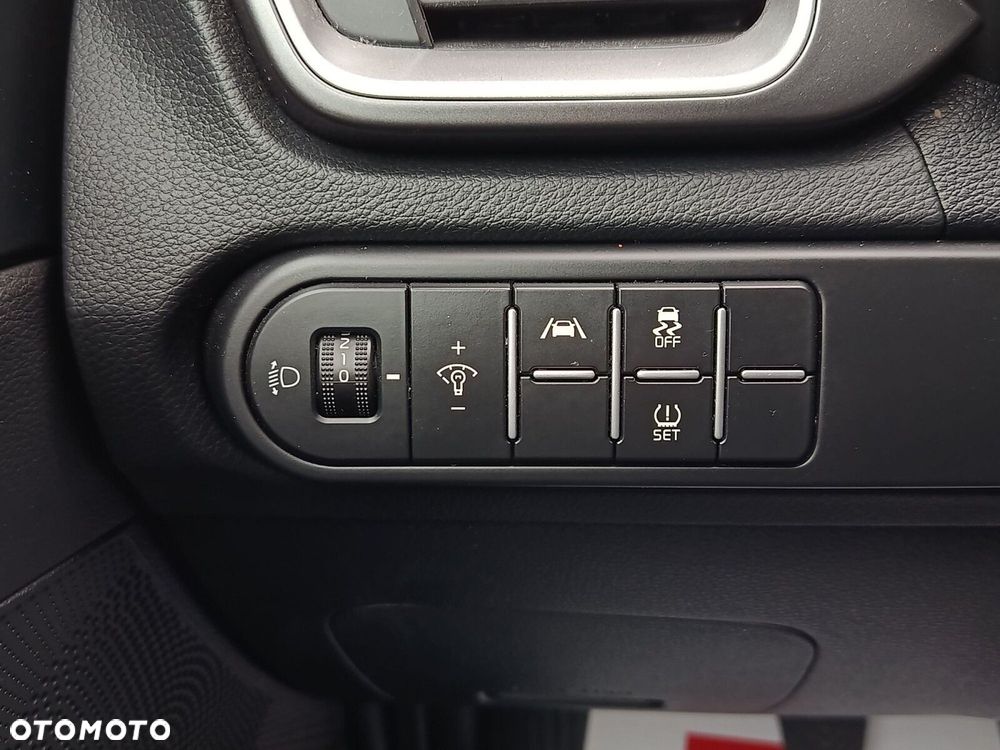 Kia Ceed 1.5 T-GDI M - 34