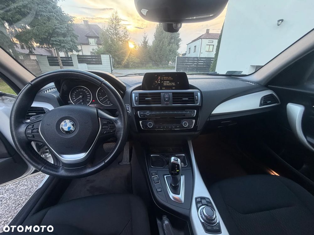 BMW Seria 1 118i - 4