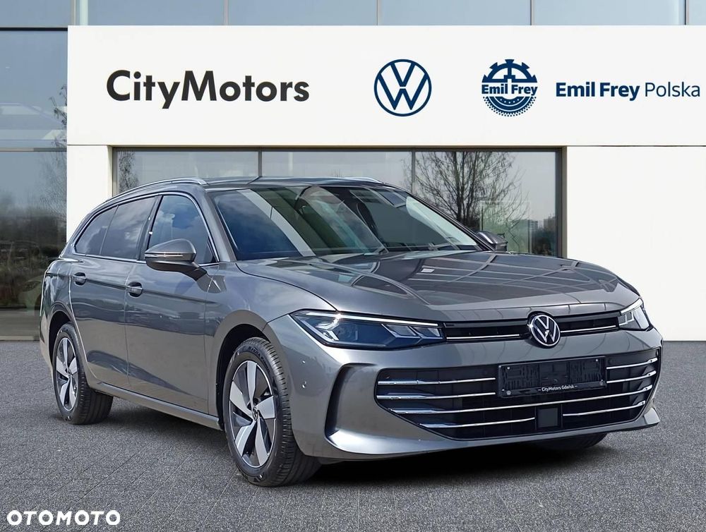 Volkswagen Passat - 2