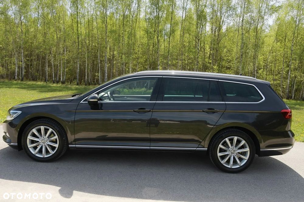 Volkswagen Passat 2.0 TDI (BlueMotion Technology) DSG Highline - 3