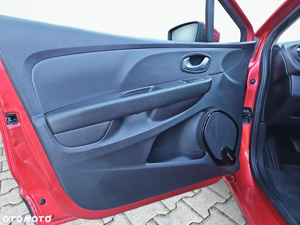 Renault Clio 1.2 16V Alize - 16