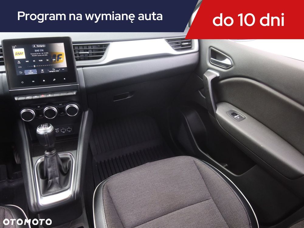 Renault Captur - 10
