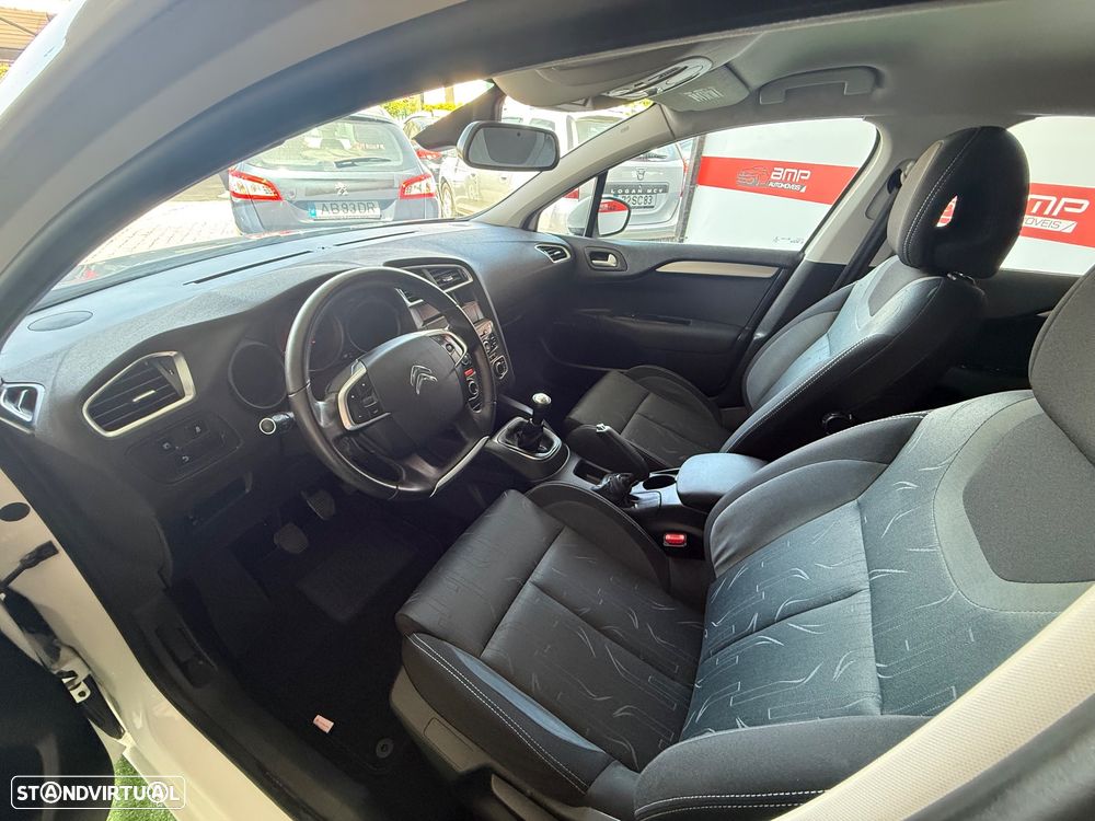 Citroën C4 1.6 HDi Attraction - 9