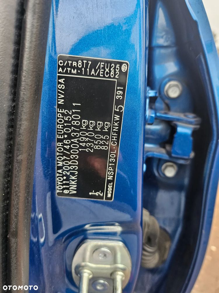 Toyota Yaris 1.33 VVT-i Style - 18