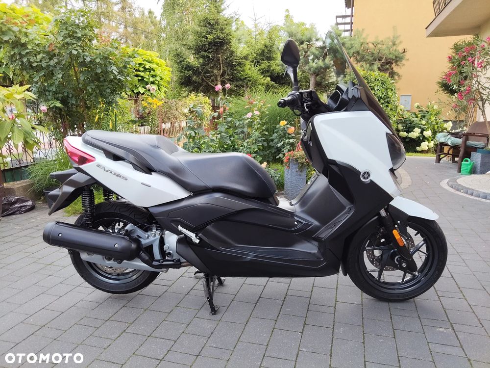Yamaha X-max - 1