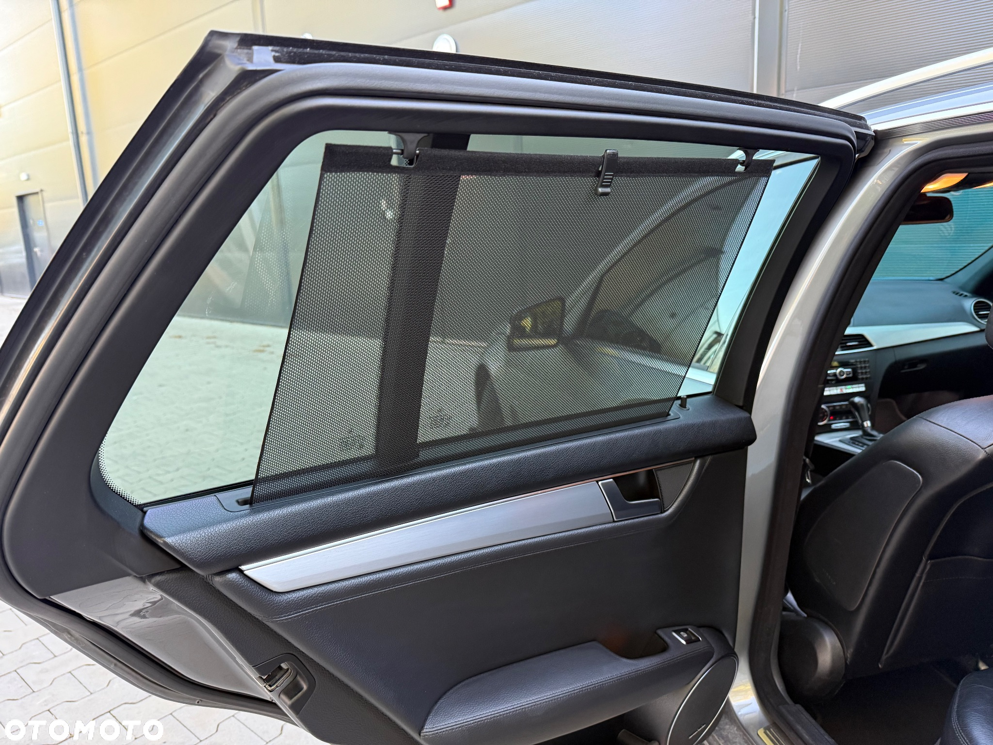 Mercedes-Benz Klasa C 250 (BlueTEC) d T 7G-TRONIC AMG Line - 34