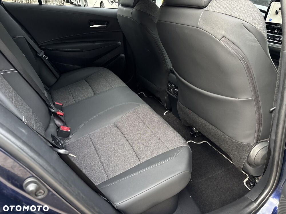 Toyota Corolla 1.8 Hybrid Style - 15