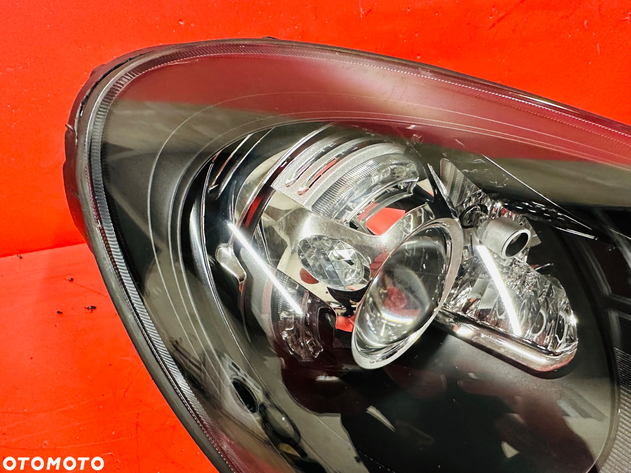 LAMPA PRAWA PORSCHE CAYENNE 7P5 GTS TURBO LED BI XENON SKRĘTNA - 2