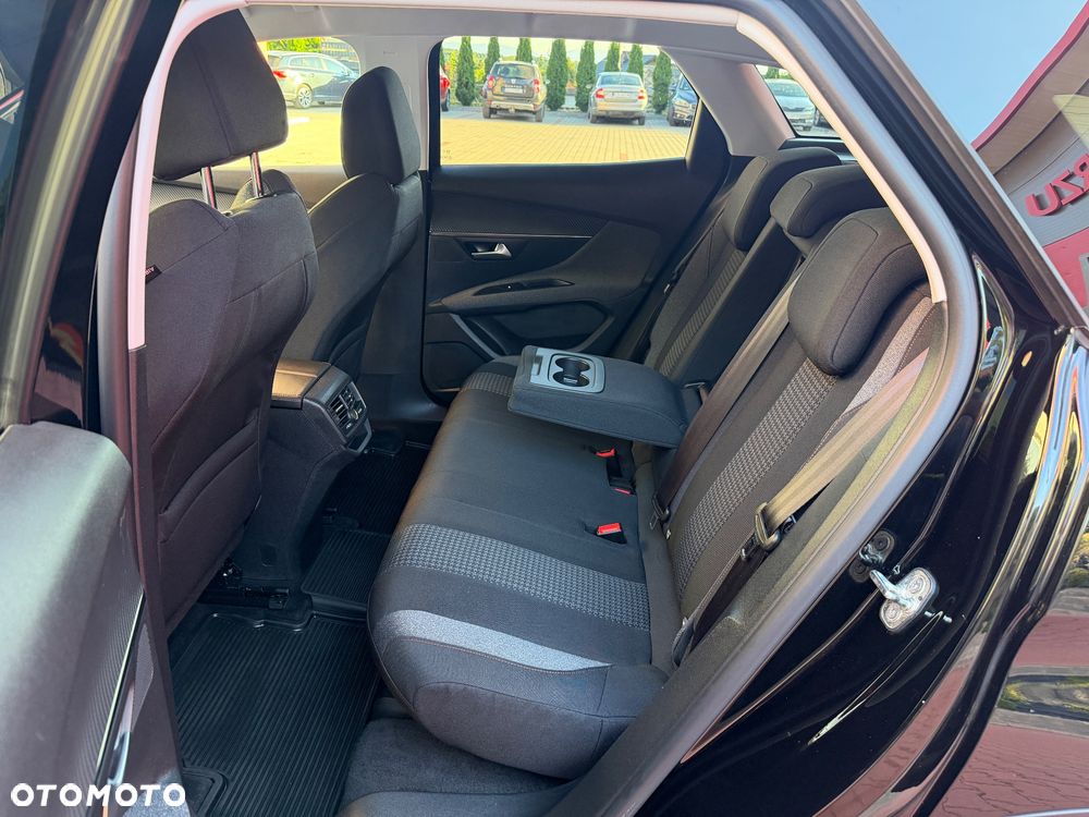 Peugeot 3008 BlueHDi 130 Stop & Start Allure Business-Paket - 22