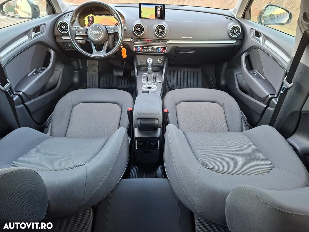 Audi A3 2.0 TDI Sportback S tronic - 4