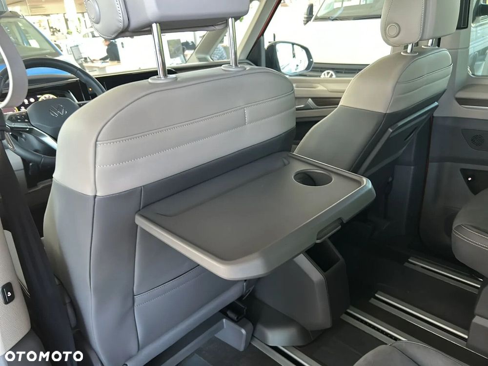 Volkswagen Multivan - 15