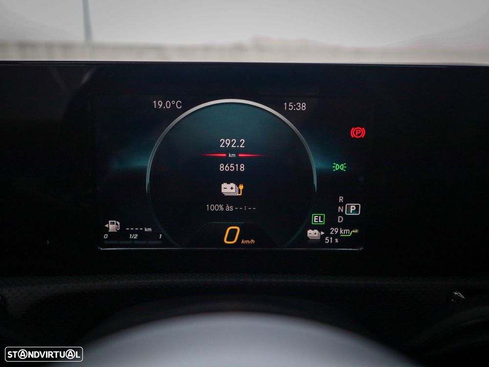 Mercedes-Benz A 250 e 8G-DCT Edition AMG Line - 23