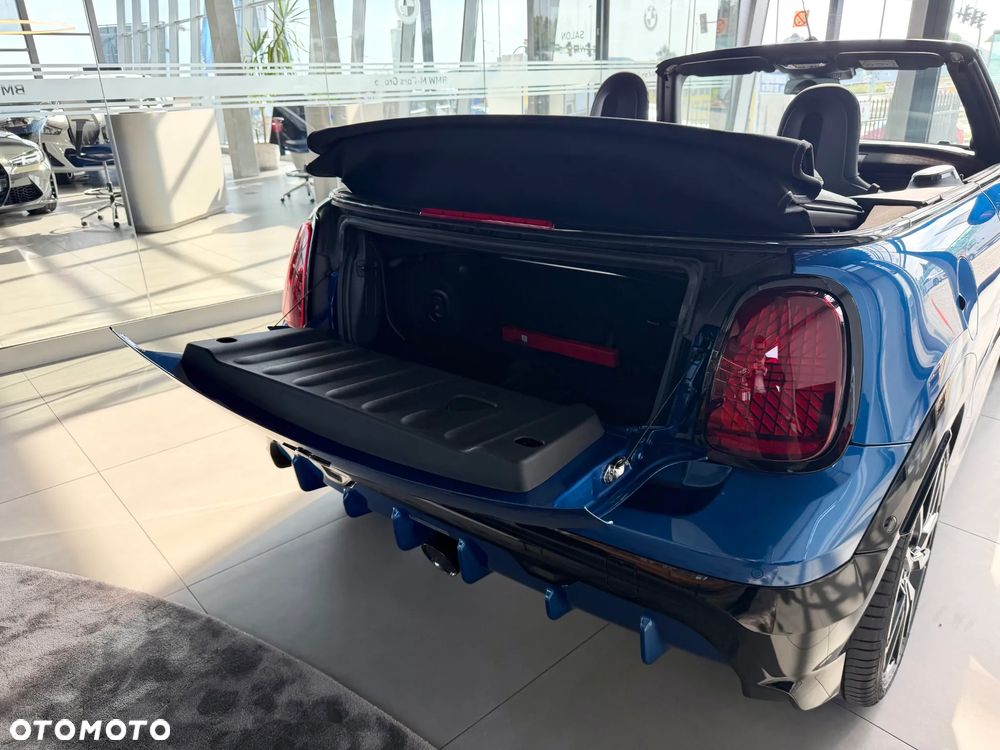 MINI John Cooper Works - 11