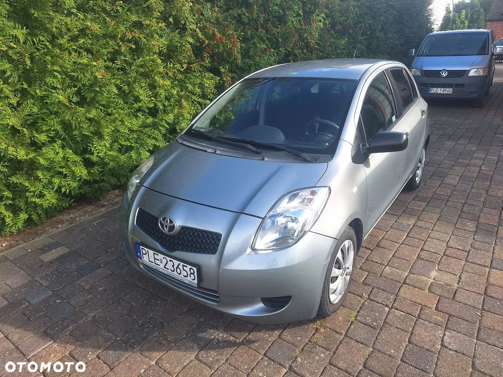 Toyota Yaris 1.3 Prestige - 1