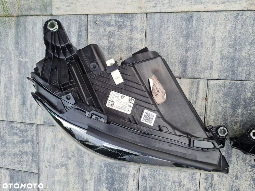 MERCEDES E KLASA W213 213 LIFT Lampy przód Full Led Multibeam A2139068309 A2139068409 - 9