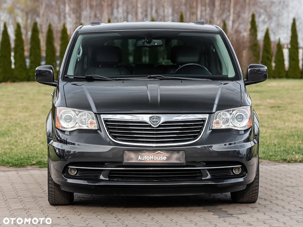 Lancia Voyager 3.6 Platinum - 3