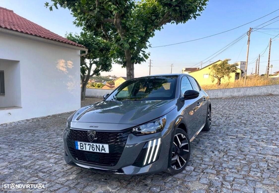Peugeot e-208 51 kWh GT - 1