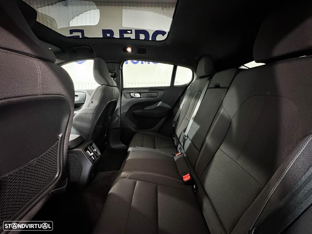 Volvo C40 Recharge Single Motor Plus - 10
