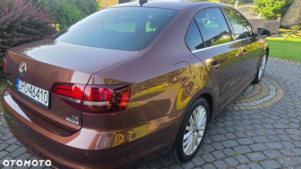 Volkswagen Jetta 1.4 TSI BMT Highline - 2