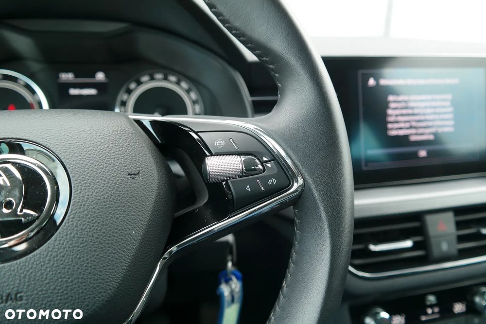 Skoda Kamiq 1.0 TSI Ambition - 16