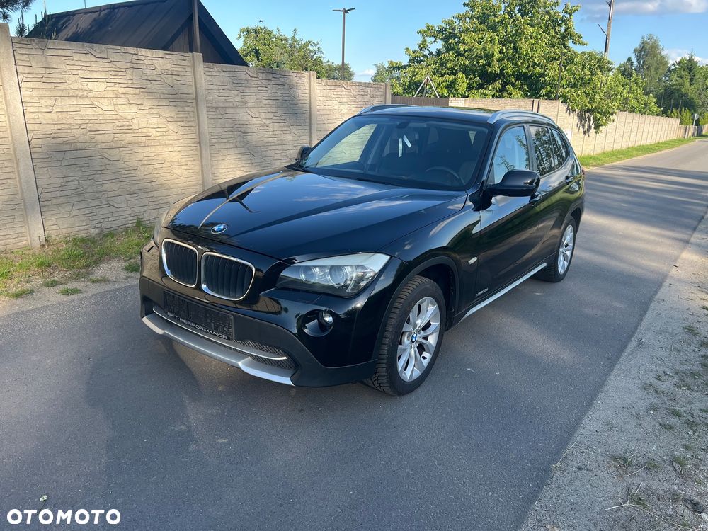 BMW X1 sDrive18d xLine - 1